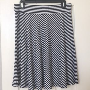 LOFT black & white swing skirt